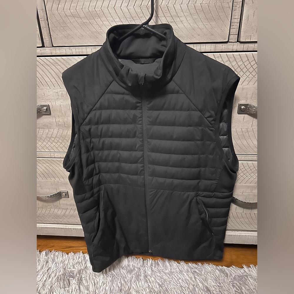 Men’s Lululemon Vest